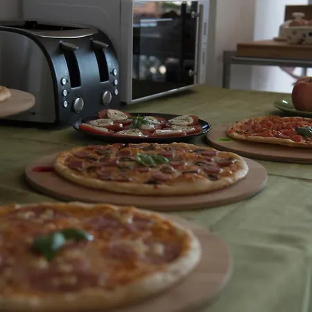 Baker Street Гостьовий будинок